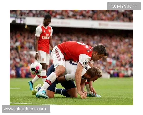 中超激战热刺与阿森纳战成平局精彩瞬间引发全场热烈反响